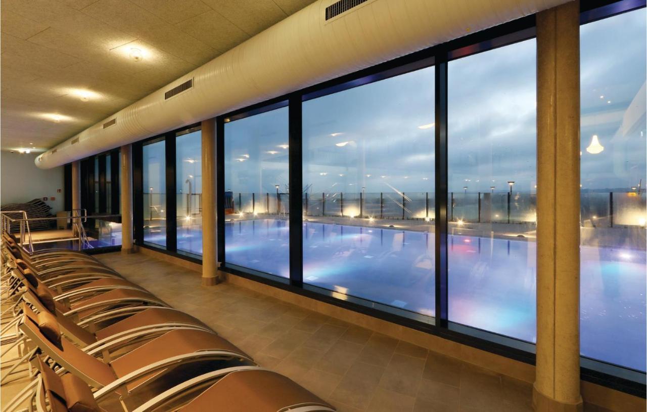 Stunning Apartment In Luebeck Travemuende With Wifi Exterior foto